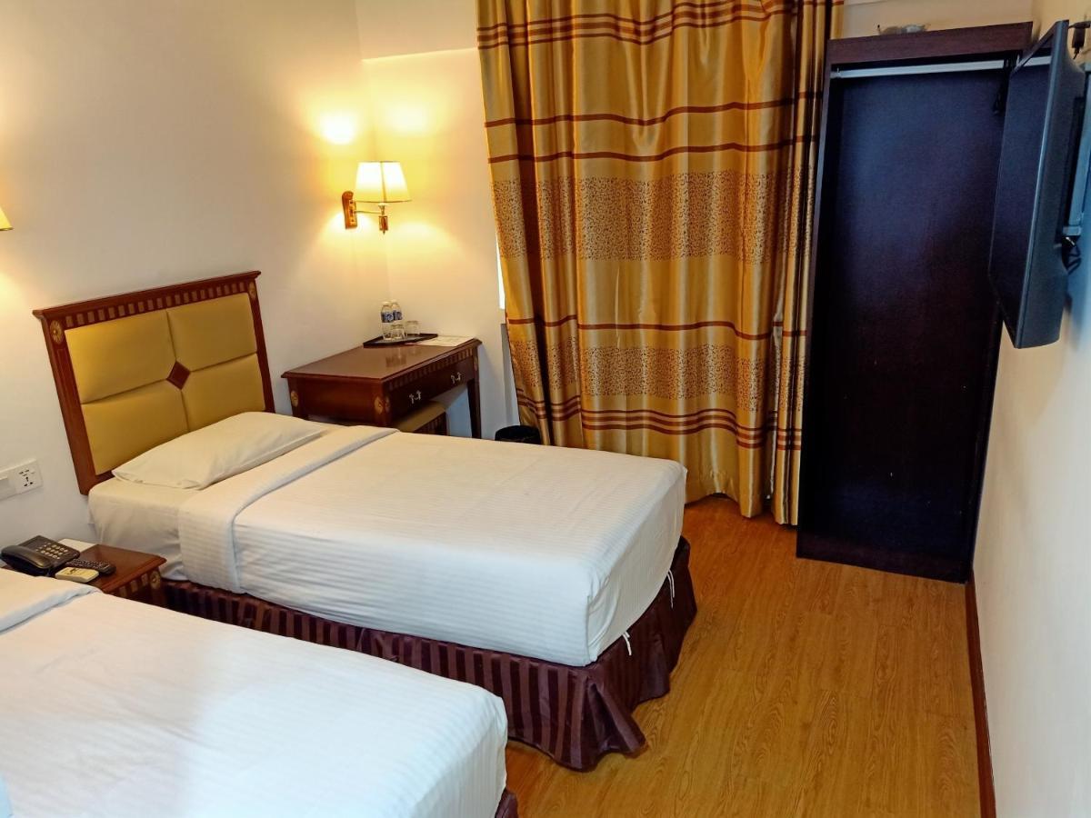 Super Oyo 90464 Borneo Suites Hotel Κότα Κιναμπαλού Εξωτερικό φωτογραφία