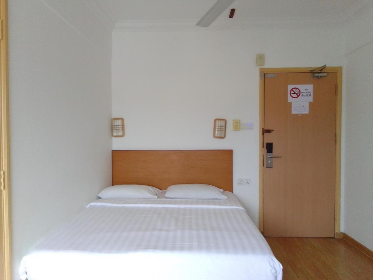 Super Oyo 90464 Borneo Suites Hotel Κότα Κιναμπαλού Εξωτερικό φωτογραφία