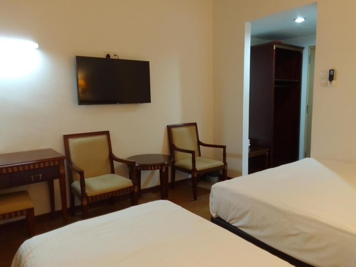 Super Oyo 90464 Borneo Suites Hotel Κότα Κιναμπαλού Εξωτερικό φωτογραφία