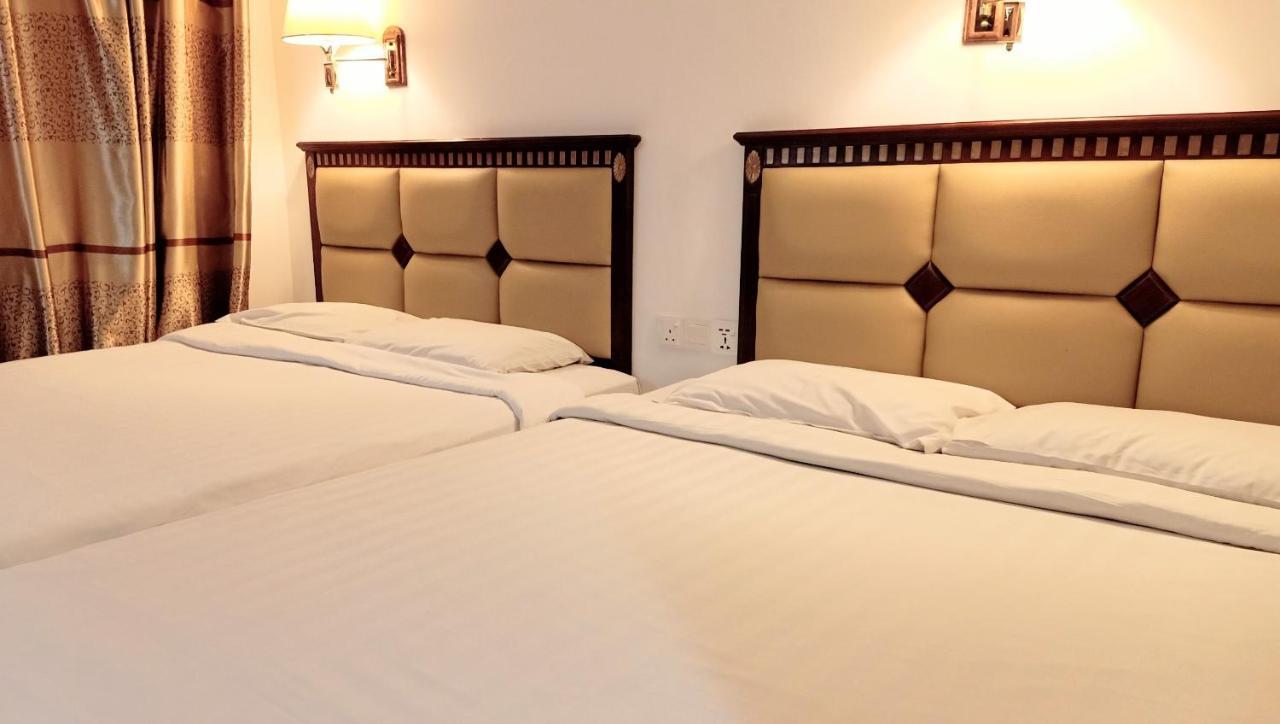 Super Oyo 90464 Borneo Suites Hotel Κότα Κιναμπαλού Εξωτερικό φωτογραφία