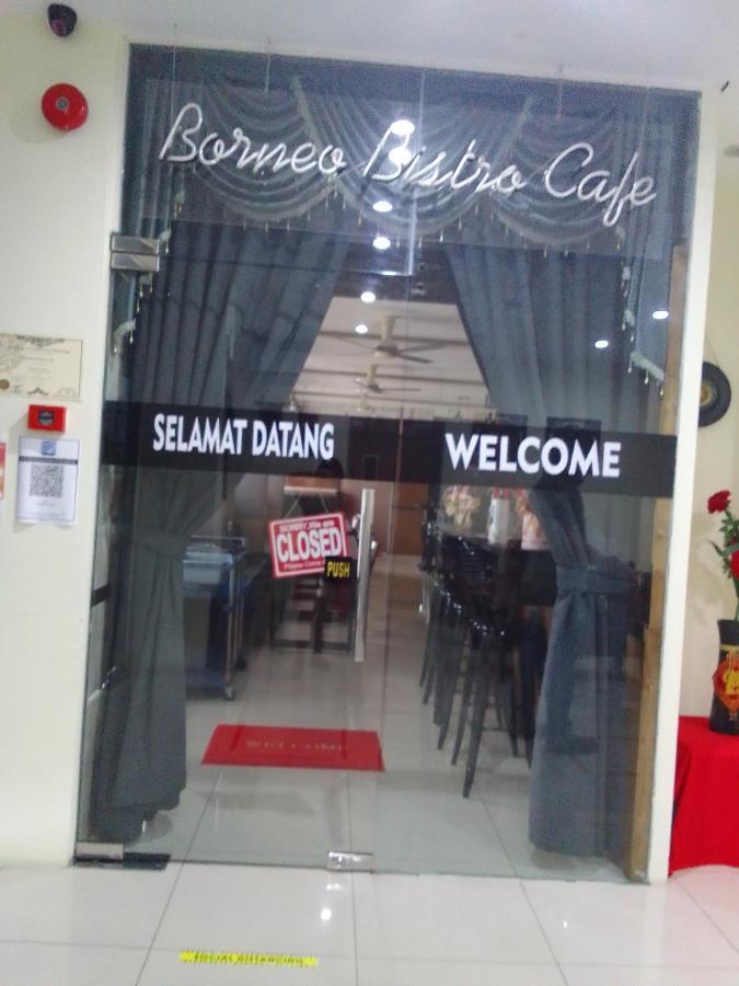Super Oyo 90464 Borneo Suites Hotel Κότα Κιναμπαλού Εξωτερικό φωτογραφία